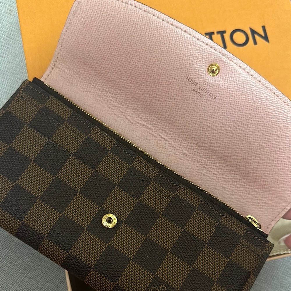 Louis Vuitton Damier Ebene Emilie Wallet Rose Ballerine; EUC - Picture 2 of 11
